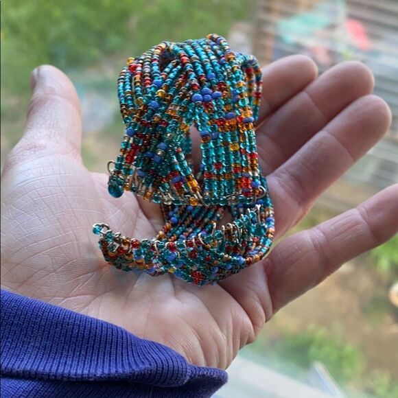 Gorgeous Multicolored Glass Bead Bracelet - Picture 3 of 8